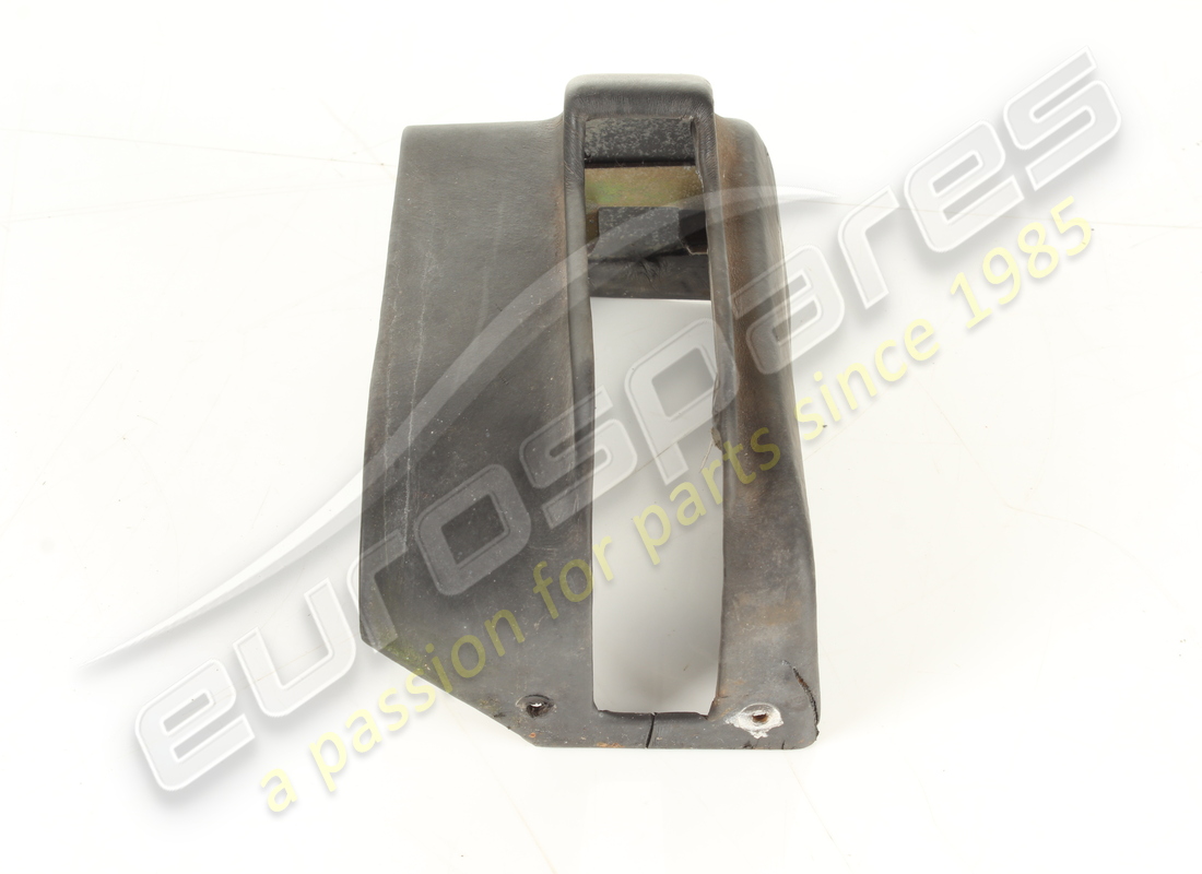 couvercle de frein à main à droite noir endommagé ferrari. numéro de pièce 65204300 (2)