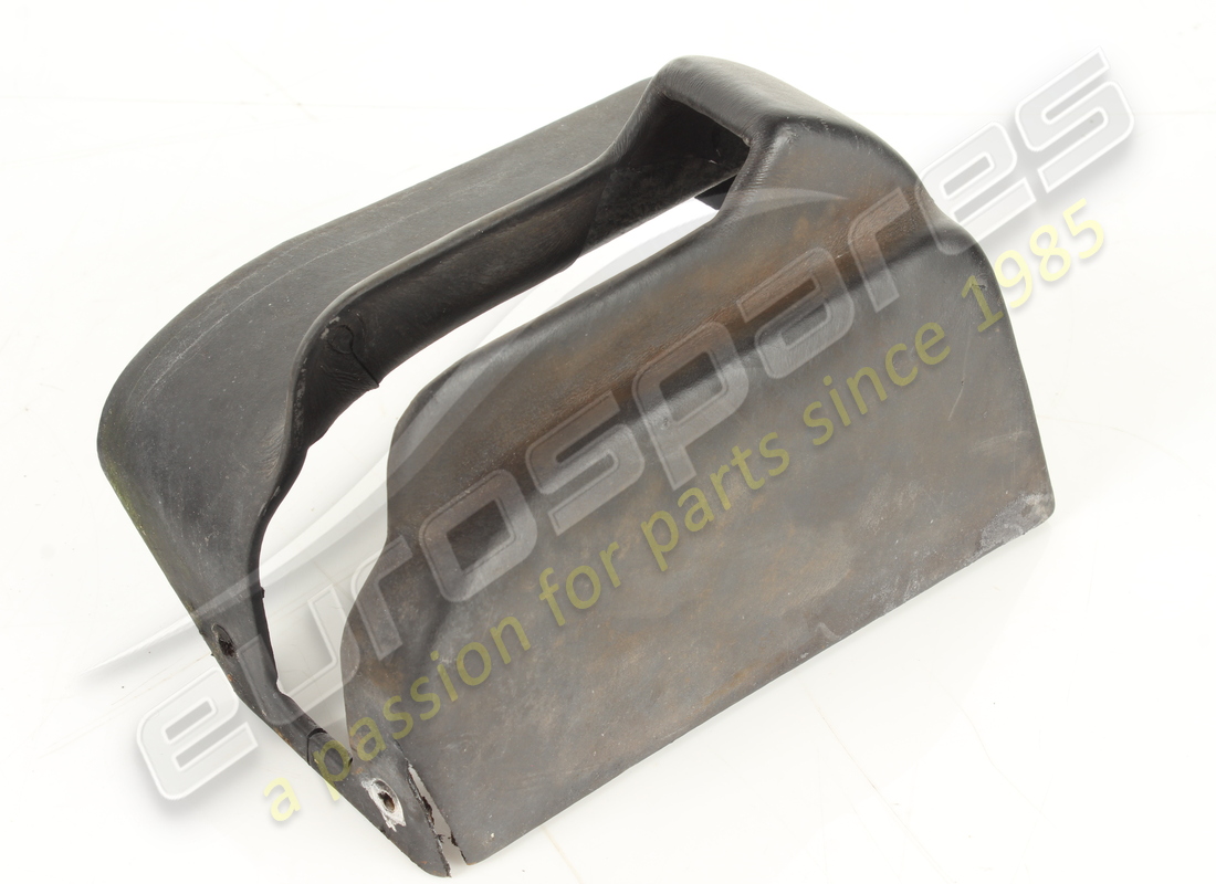 COUVERCLE DE FREIN À MAIN À DROITE NOIR ENDOMMAGÉ Ferrari VM8500. NUMÉRO DE PIÈCE 65204300 (1)