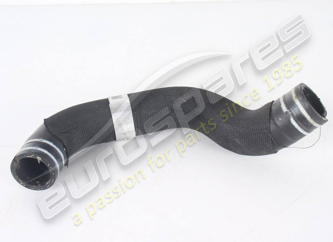 UTILISÉ Ferrari MANICOTTO USCITA RADIATORE . NUMÉRO DE PIÈCE 883348 (1) UTILISÉ Ferrari MANICOTTO USCITA RADIATORE . NUMÉRO DE PIÈCE 883348 (1)