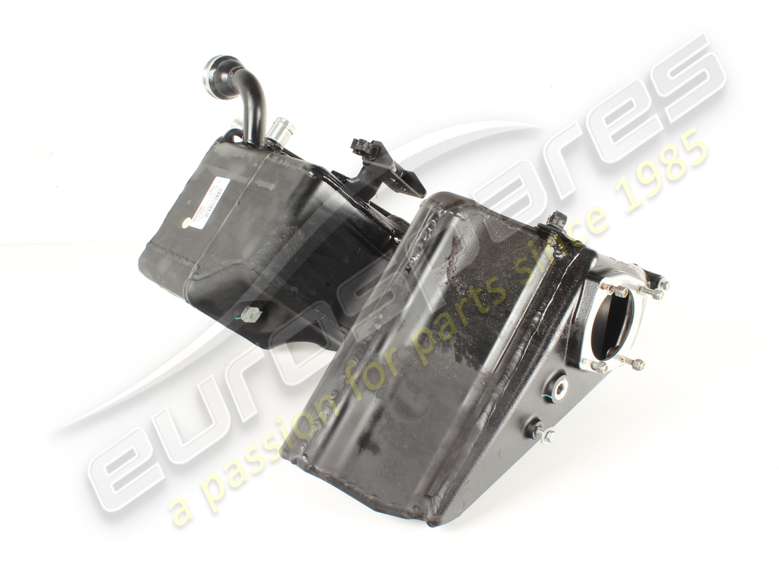 RÉSERVOIR D'HUILE MOTEUR Ferrari UTILISÉ. NUMÉRO DE PIÈCE 897988 (1)