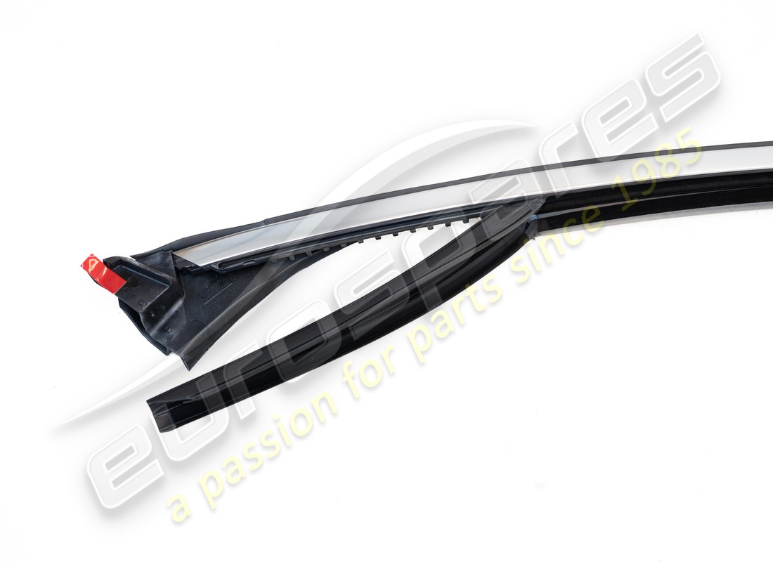 NOUVEAU JOINT AVANT GAUCHE MASERATI. RÉFÉRENCE 670295992 (2) nouveau joint avant gauche maserati. référence 670295992 (2)