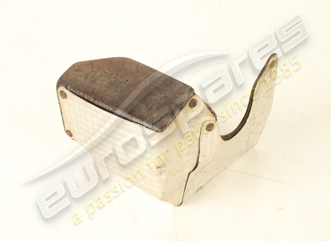 DOUILLE DE PROTECTION THERMIQUE GAUCHE D'OCCASION Ferrari. NUMÉRO DE PIÈCE 333758 (1)