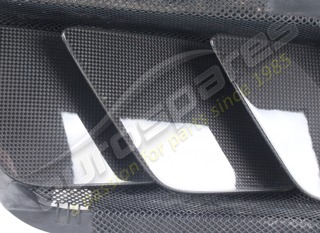 SUPPORT D'AÉRATION D'AILE GAUCHE D'OCCASION EUROSPARES AVEC PERSIENNES EN CARBONE. RÉFÉRENCE EAP1723592 (5) support d'aération d'aile gauche d'occasion eurospares avec persiennes en carbone. référence eap1723592 (5)