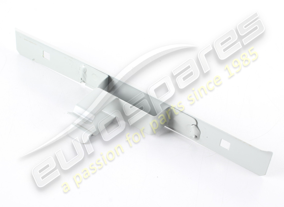 NOUVELLE PLAQUE DE FIXATION DE PASSAGE DE TIMONERIE GAUCHE FERRARI. NUMÉRO DE PIÈCE 62854700 (2) nouvelle plaque de fixation de passage de timonerie gauche ferrari. numéro de pièce 62854700 (2)