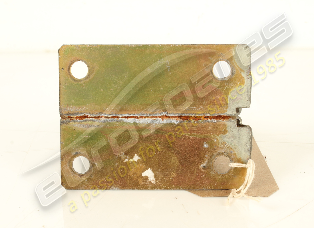 support de pare-chocs avant gauche d'occasion ferrari. numéro de pièce 65033100 (2)