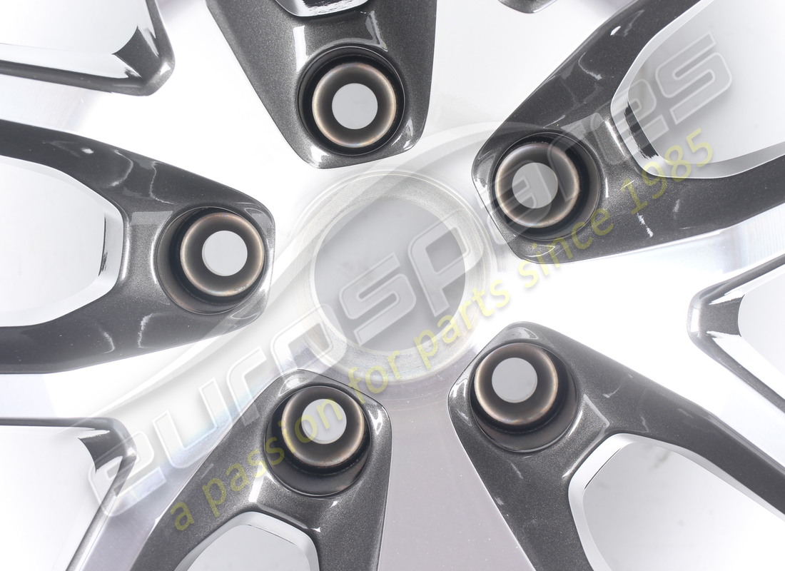 new porsche alloy wheel titan dunkel / glanzgedreht. part number 95b601025ekqu0 (2)