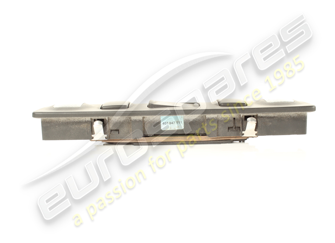 UTILISÉ LAMBORGHINI LUMIÈRE INTÉRIEURE. NUMÉRO DE PIÈCE 407947111 (6) utilisé lamborghini lumière intérieure. numéro de pièce 407947111 (6)