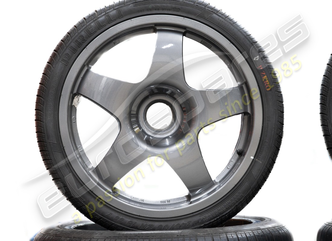 d'occasion ferrari speedline lm roues ensemble 18 pouces. numéro de pièce fwhe058 (3)