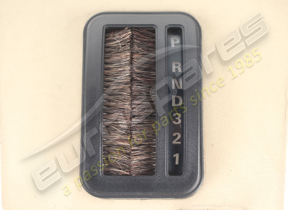 PANNEAU DE LEVIER D'OCCASION MASERATI. RÉFÉRENCE 378951417 (4) panneau de levier d'occasion maserati. référence 378951417 (4)