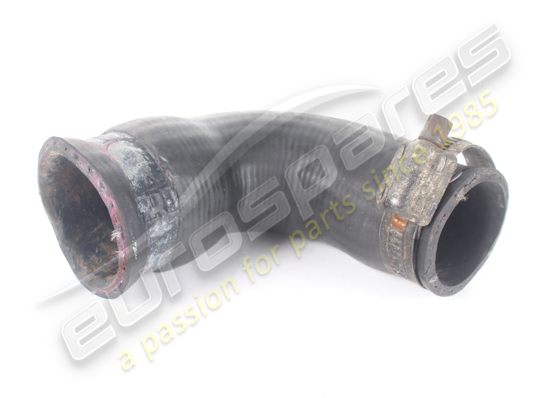 tuyau utilisé maserati provenant du corps du support de capteur. référence 573047100 (1)