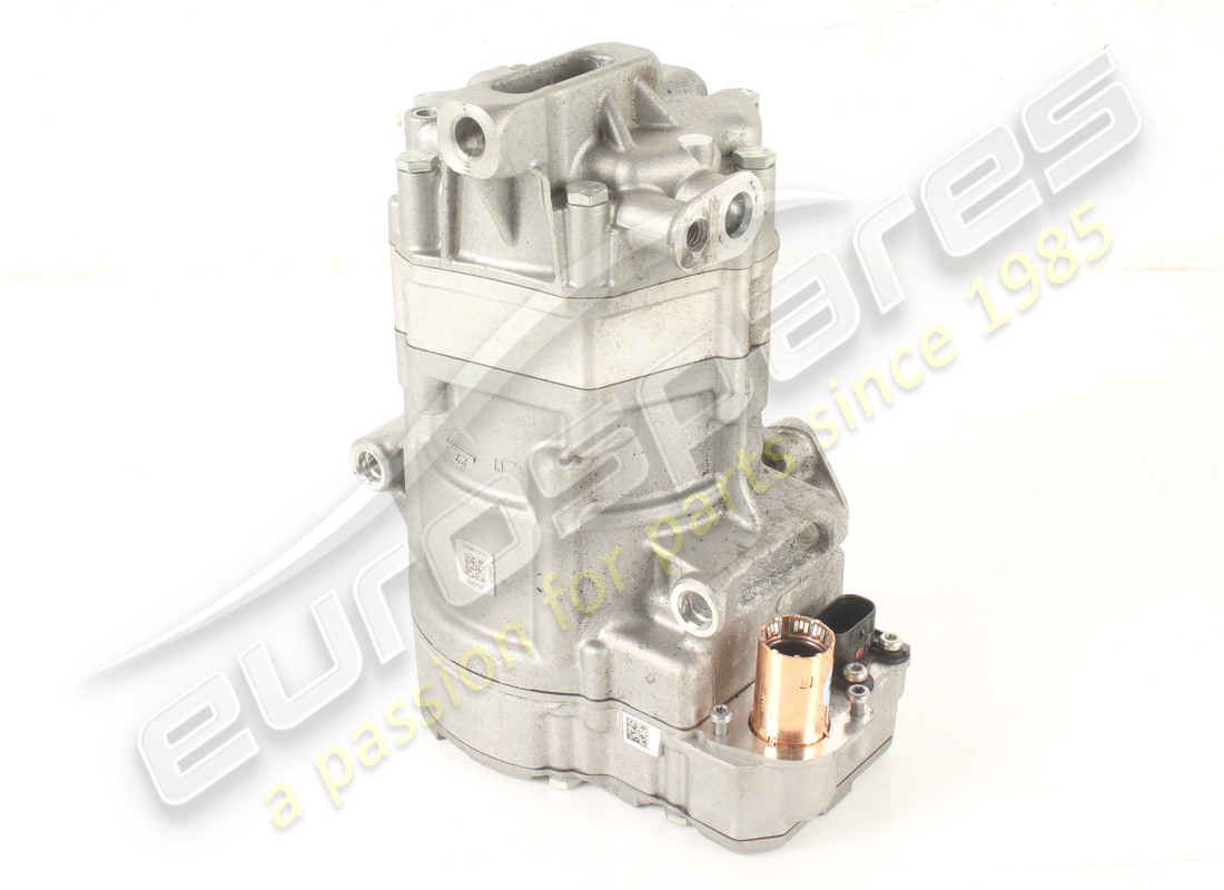 COMPRESSEUR DE CLIMATISATION Ferrari UTILISÉ. NUMÉRO DE PIÈCE 803367 (1)