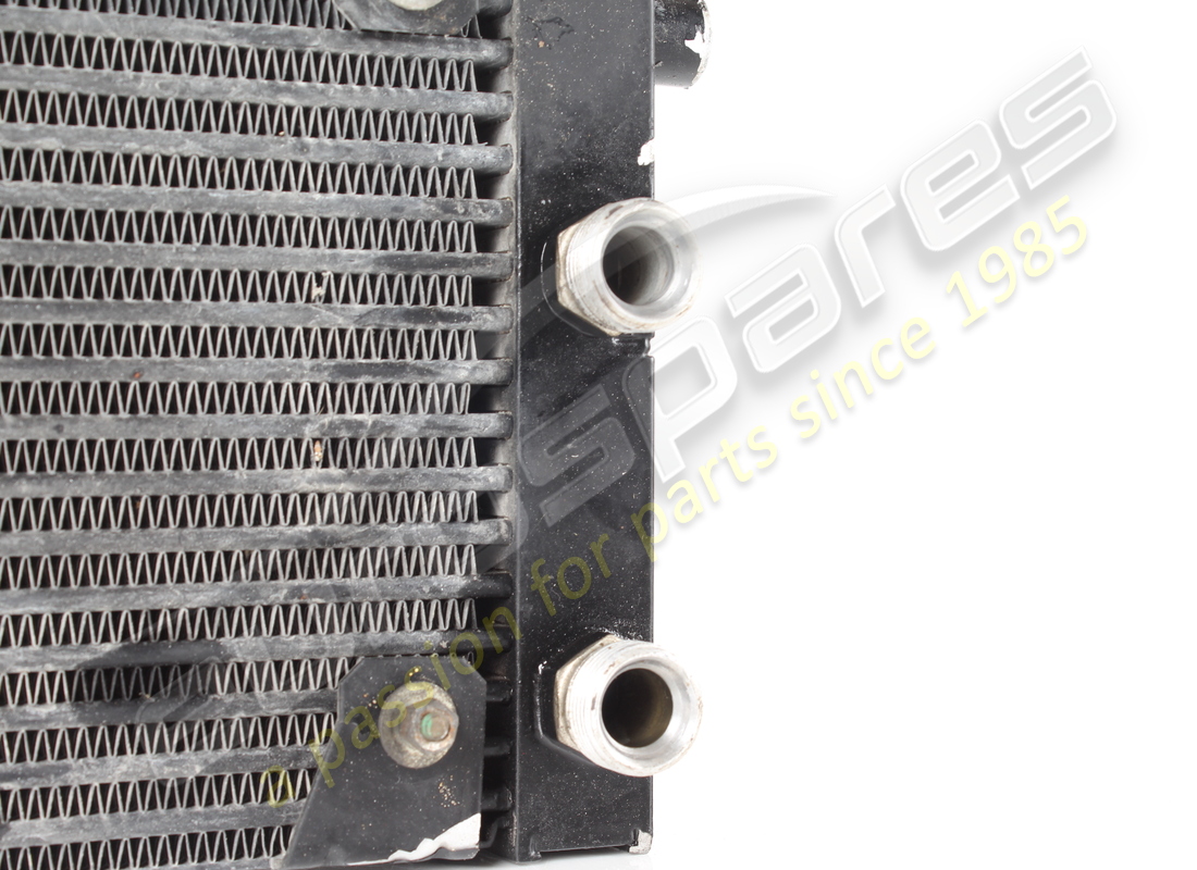 radiateur à huile ferrari utilisé. numéro de pièce 266825 (2)