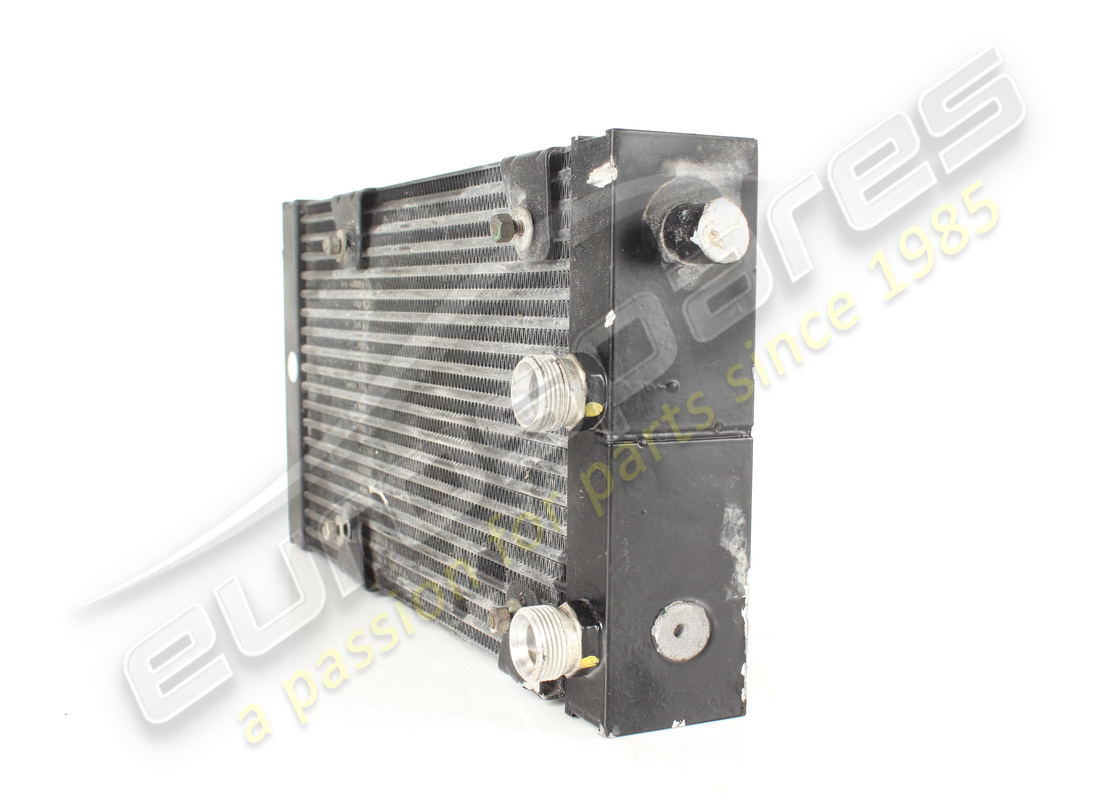 radiateur à huile ferrari utilisé. numéro de pièce 266825 (5)