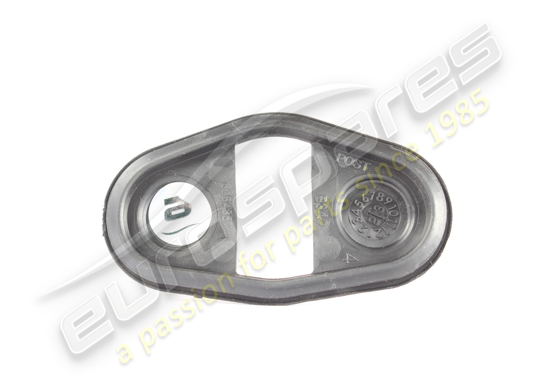 joint de protection de porte arrière d'occasion maserati. numéro de pièce 675001583 (2)