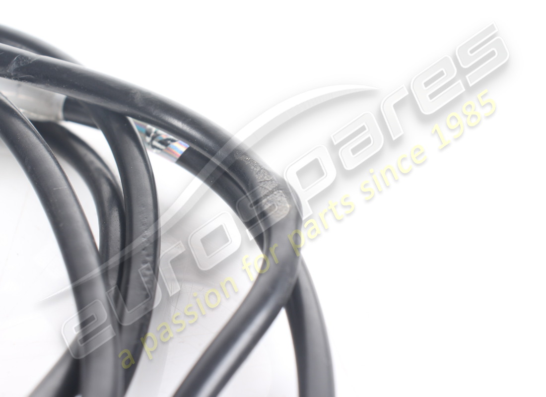 CÂBLE D'EXTENSION D'ANTENNE GPS D'OCCASION FERRARI. NUMÉRO DE PIÈCE 335614 (2) câble d'extension d'antenne gps d'occasion ferrari. numéro de pièce 335614 (2)