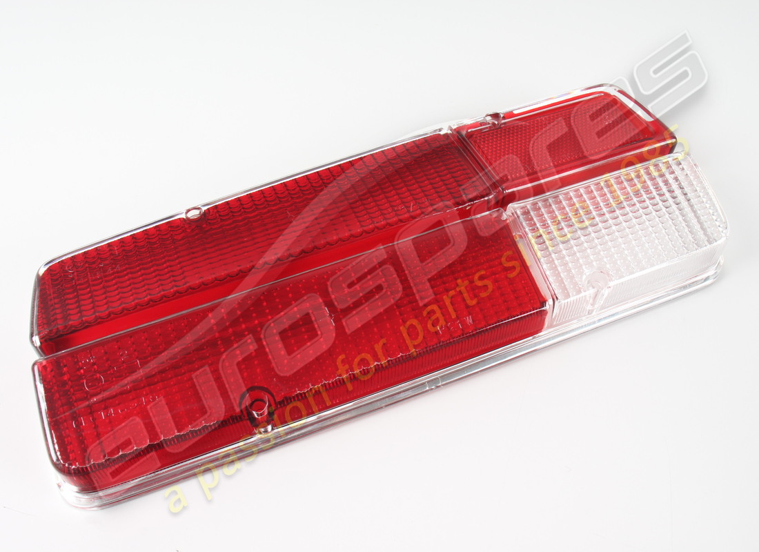 nouvelle lentille arrière gauche maserati (modèle usa). référence bl70733 (1)