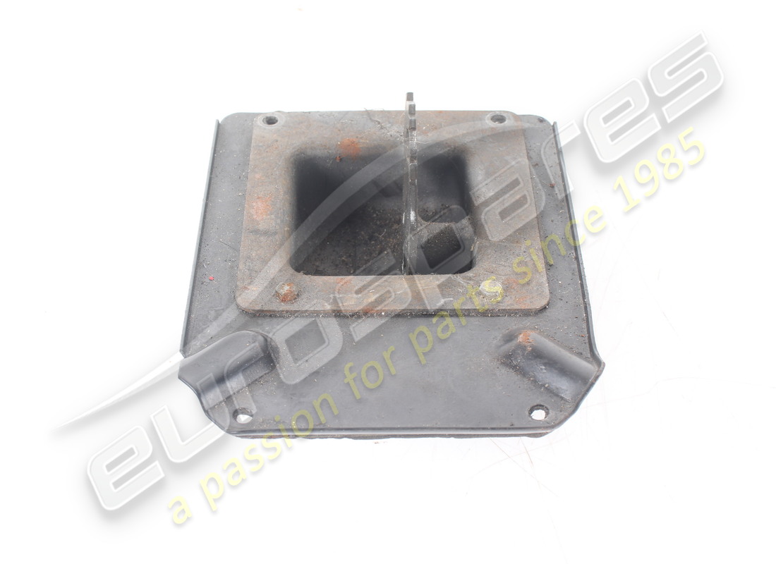 plaque complète d'occasion maserati sur tunnel. référence 365209151 (4)