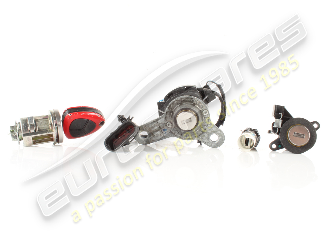 ENSEMBLE DE SERRURES Ferrari UTILISÉ COMPLÉTÉ AVEC STE . NUMÉRO DE PIÈCE 254409 (1)