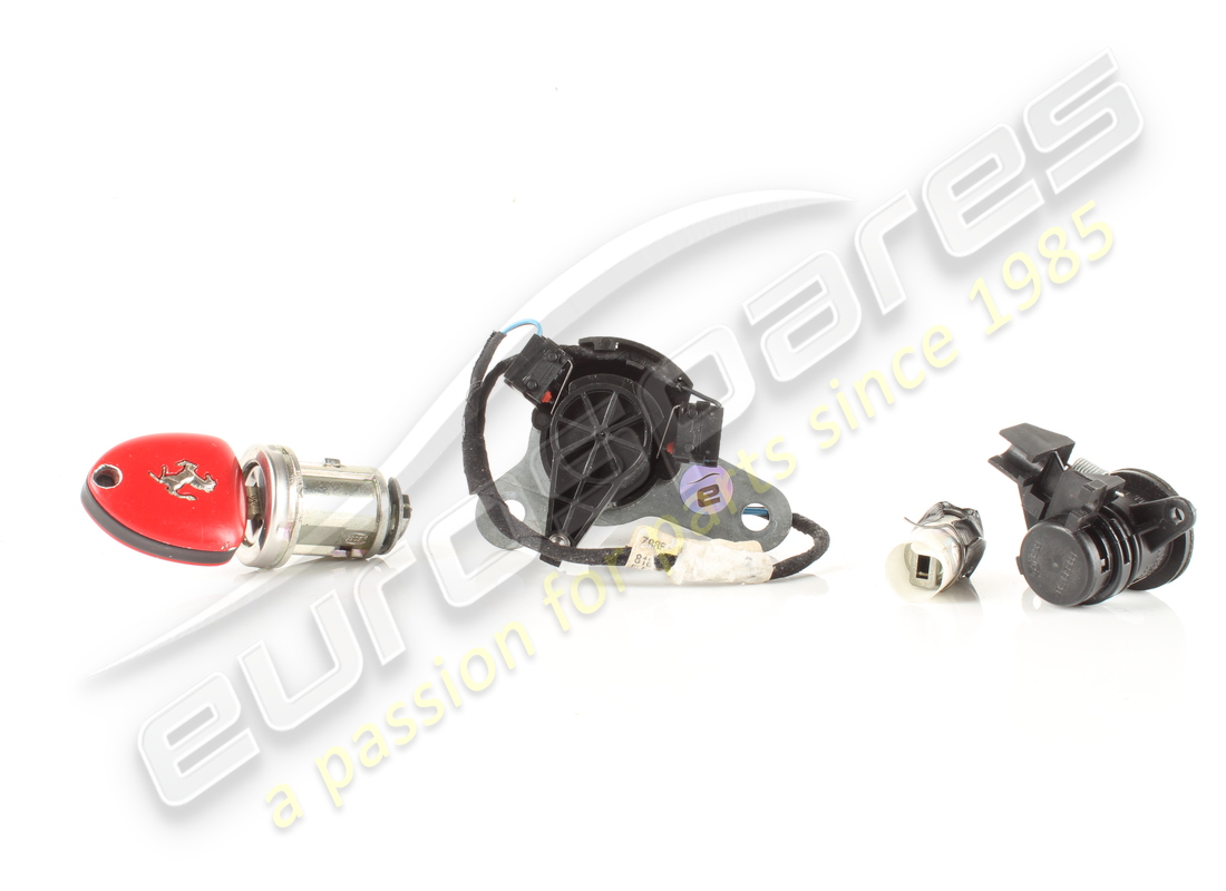 ensemble de serrures ferrari utilisé complété avec ste. numéro de pièce 254409 (6)