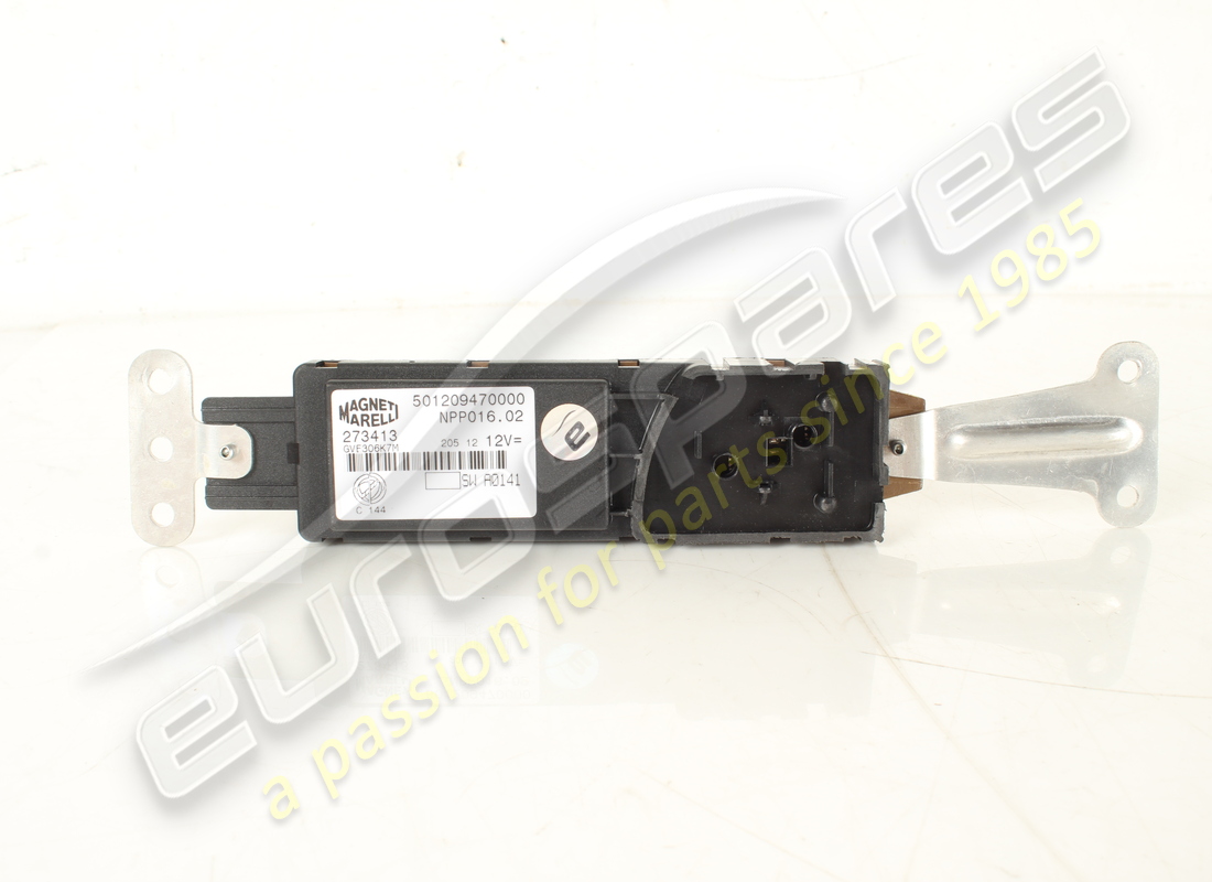ECU DE NŒUD DE PORTE CÔTÉ PASSAGER D'OCCASION Ferrari. NUMÉRO DE PIÈCE 273413 (1)
