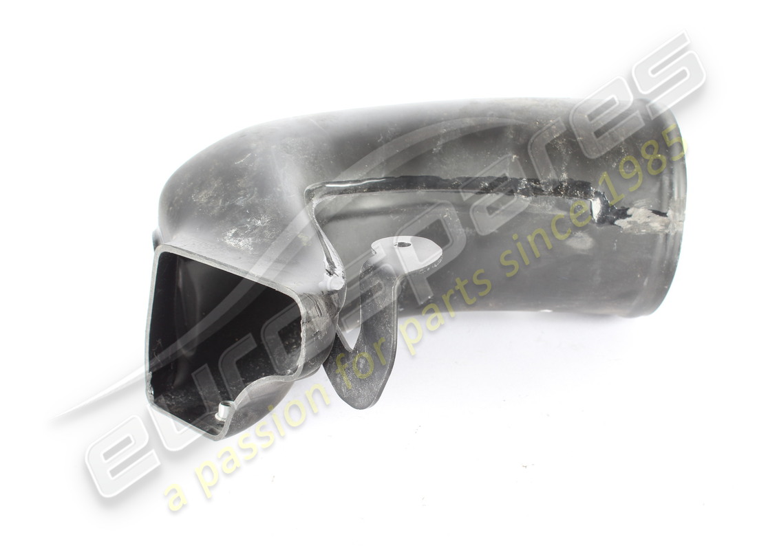 CONDUIT INFÉRIEUR DROIT COMPLET D'OCCASION Ferrari. NUMÉRO DE PIÈCE 89011900 (1)
