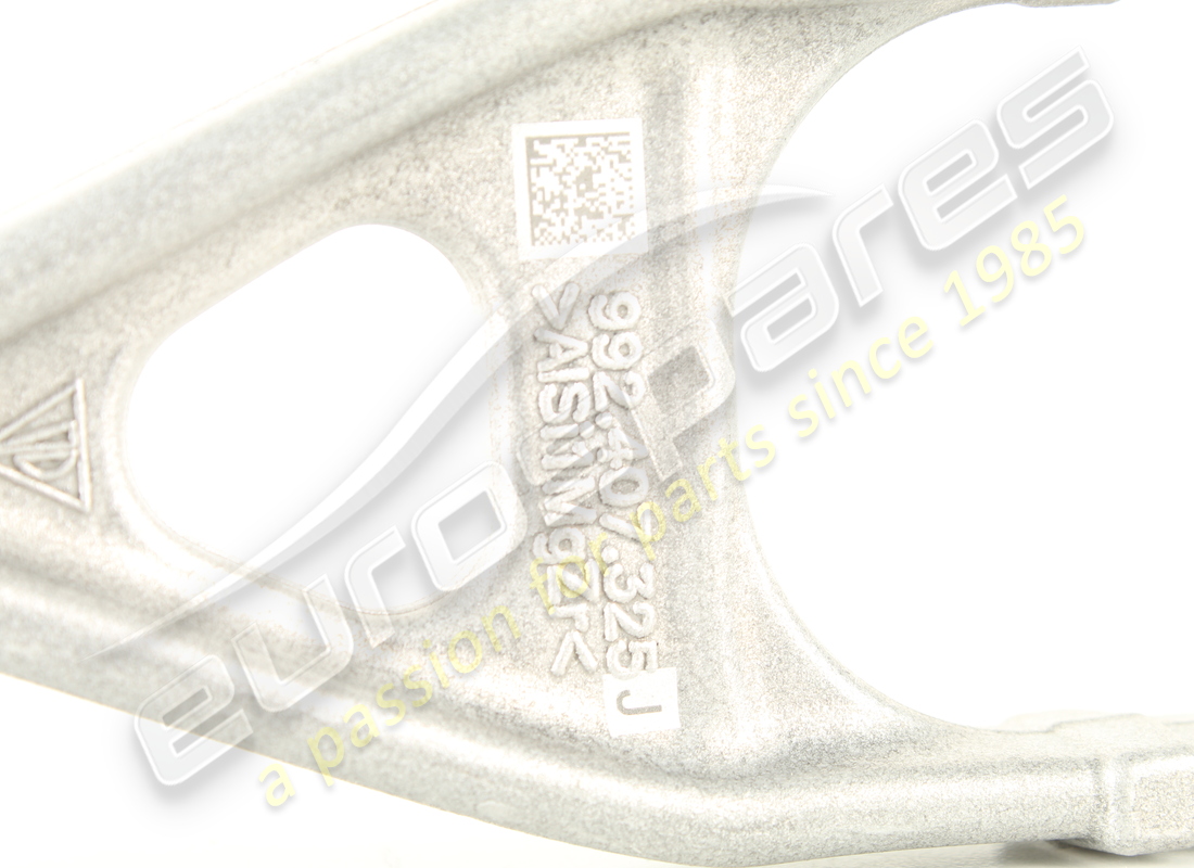 NOUVEAU BRAS DE SUSPENSION PORSCHE. RÉFÉRENCE 992407325J (2) nouveau bras de suspension porsche. référence 992407325j (2)