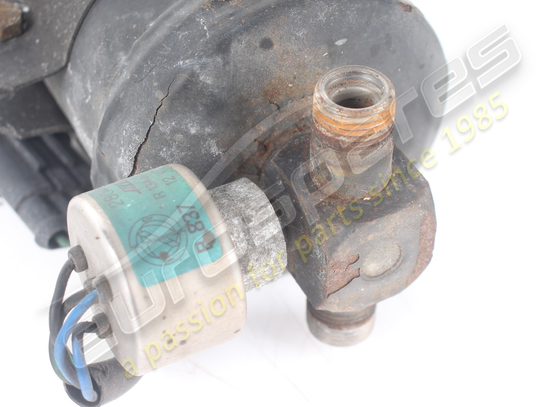 filtre à fréon complet utilisé maserati. référence 375500174 (3)