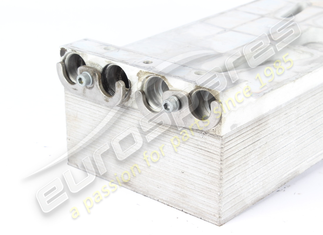 utilisé ferrari échangeur de chaleur. numéro de pièce 343213 (2)