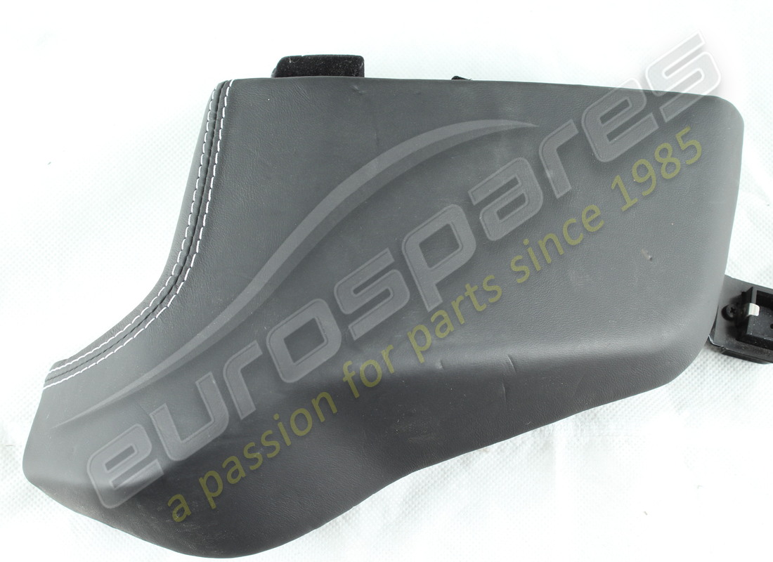 utilisé ferrari panneau inférieur gauche. numéro de pièce 82760400 (3)
