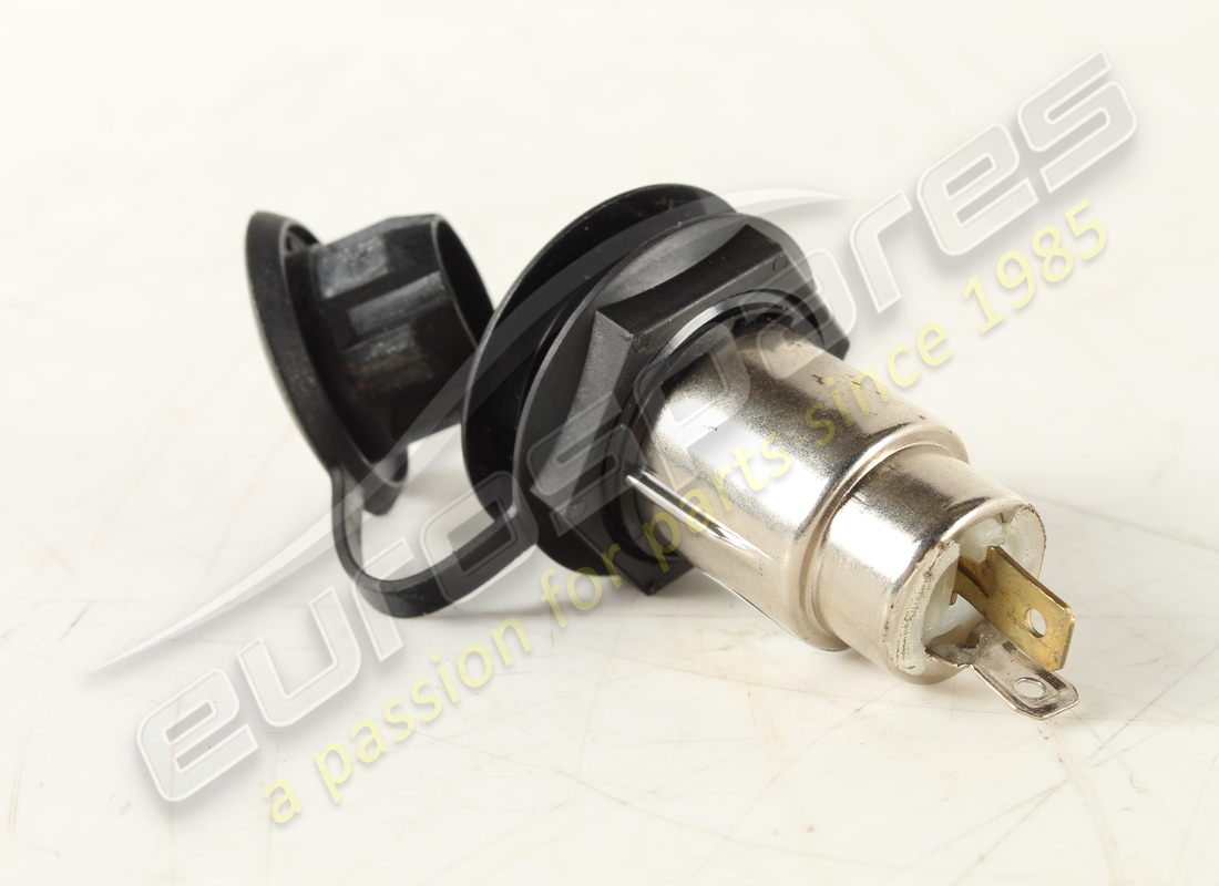 douille utilisée maserati.. référence 203506 (3)