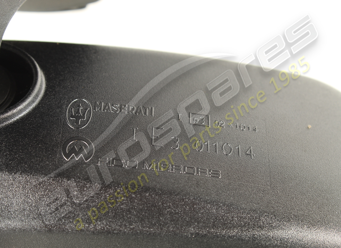 used maserati int.rear-view mirror with fog sen. part number 68542800 (5)