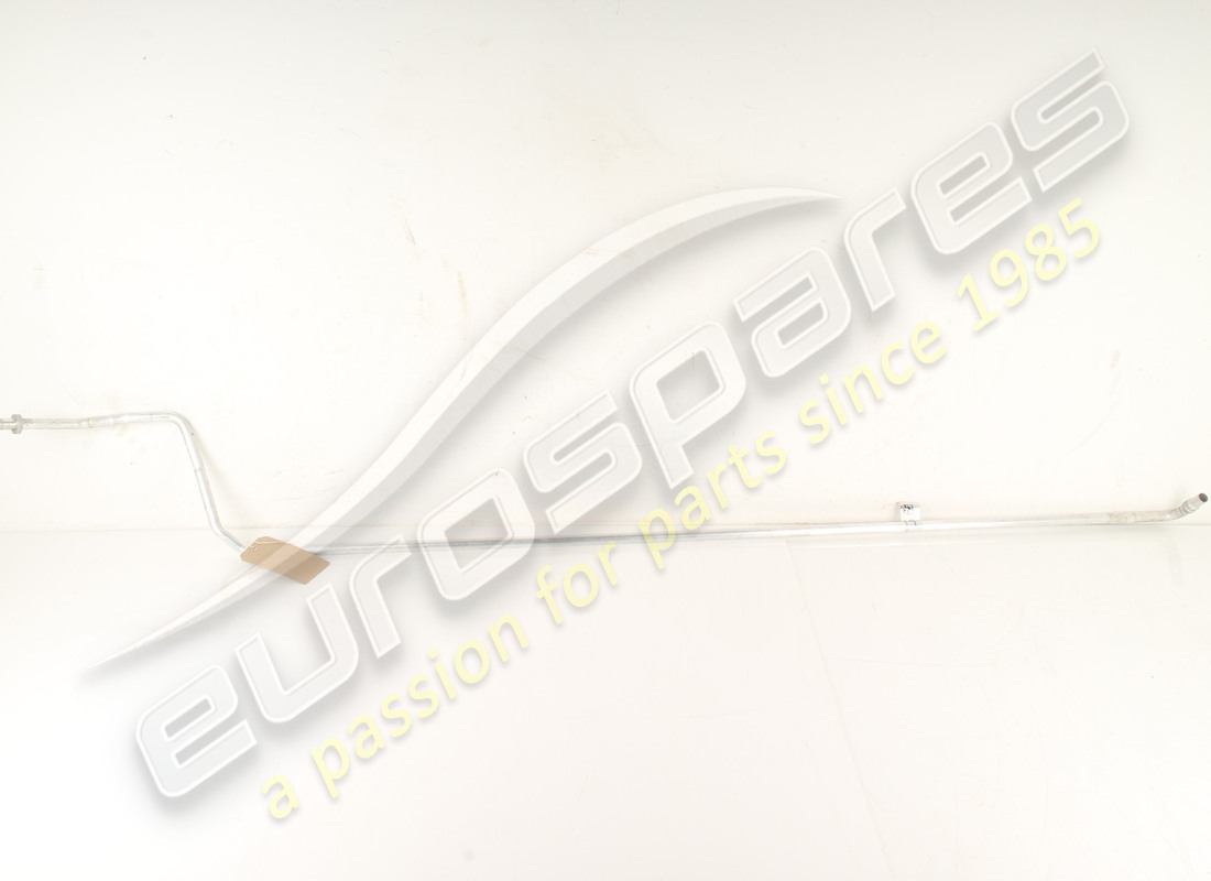 TUBE Ferrari SOTTOPIANALE D'OCCASION. NUMÉRO DE PIÈCE 869466 (1) TUBE Ferrari SOTTOPIANALE D'OCCASION. NUMÉRO DE PIÈCE 869466 (1)