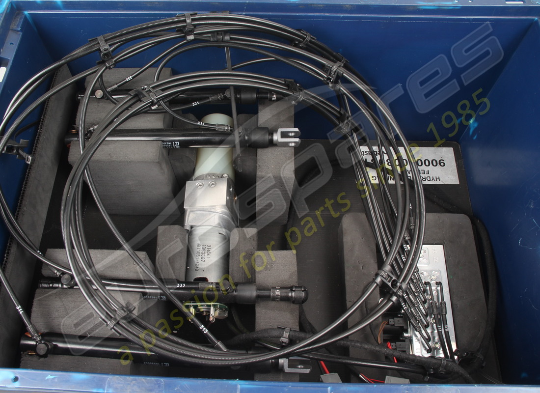nouveau ferrari système hydraulique complet ki. numéro de pièce 84603300 (5)