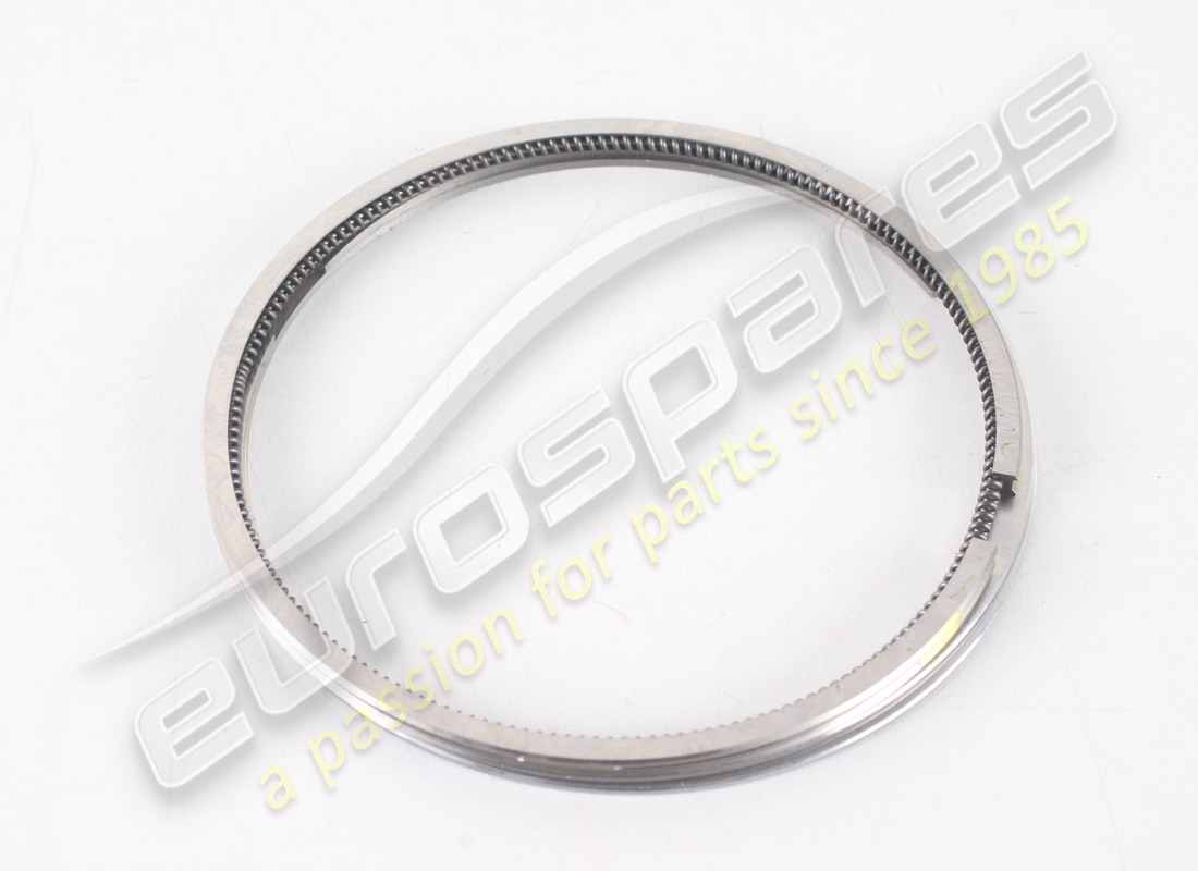 new (other) ferrari piston c/w rings (red dot). part number 133023r (4)