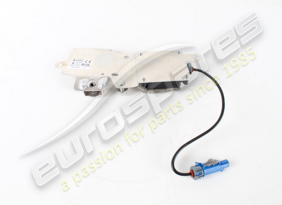 UTILISÉ FERRARI ANTENNE GNSS. NUMÉRO DE PIÈCE 957961 (2) utilisé ferrari antenne gnss. numéro de pièce 957961 (2)