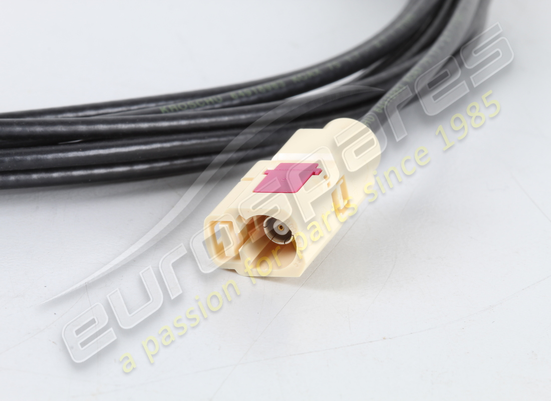nouvelle ligne de connexion porsche. référence 95564721820 (2)