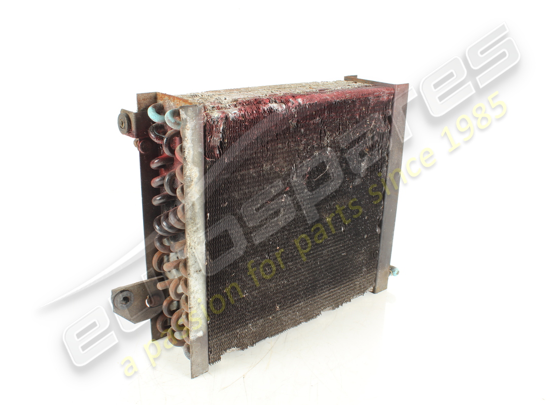 Condenseur de climatisation d'occasion Ferrari. Numéro de pièce 60649100 (1)