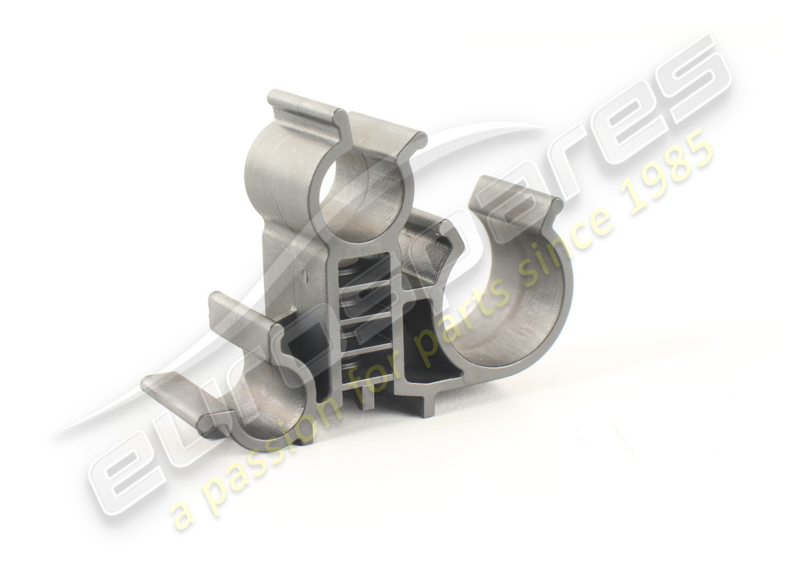 nouveau support de ligne porsche. numéro de pièce 992201171b (1)