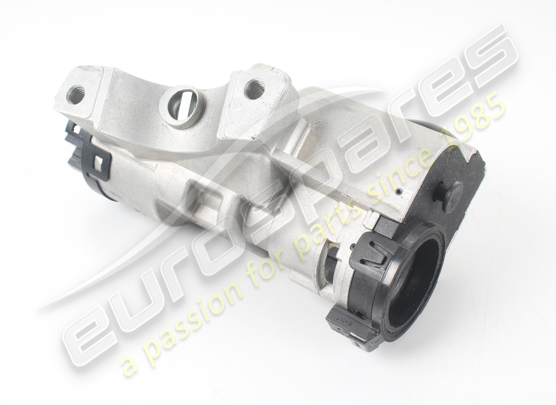 nouveau antivol de direction maserati. numéro de pièce 267179 (2)