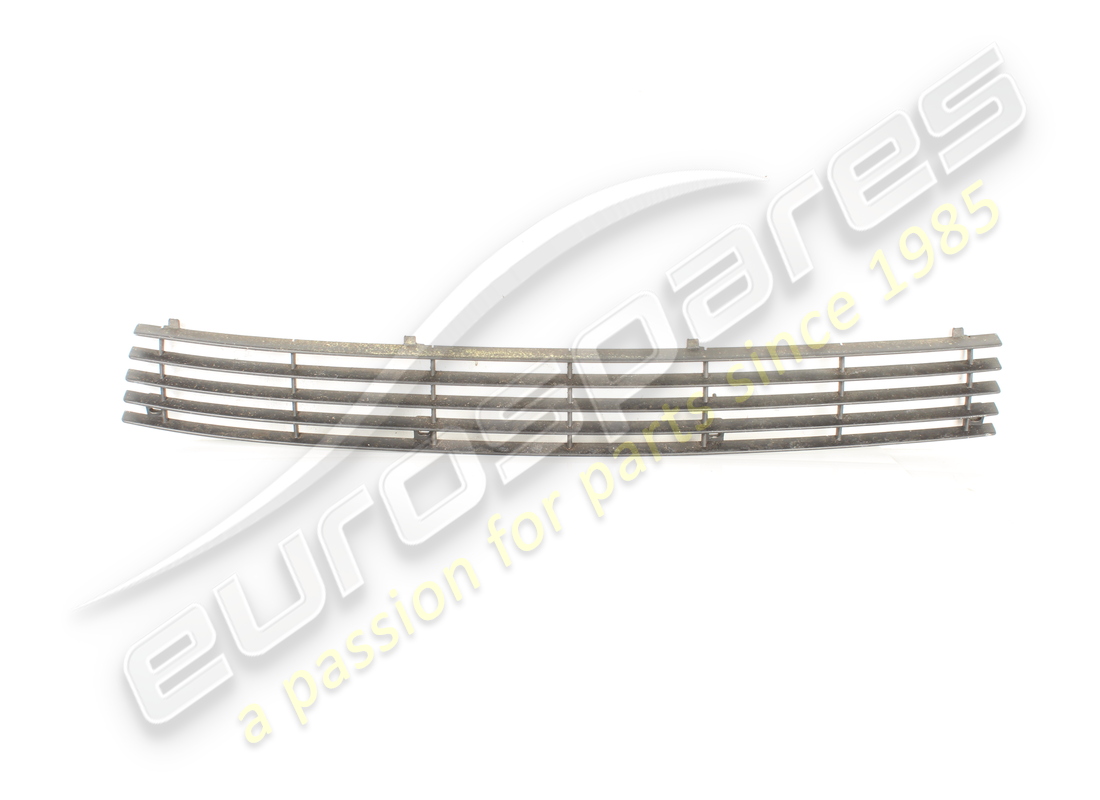 grille centrale avant maserati d'occasion 4p90. numéro de pièce 376300346 (1)