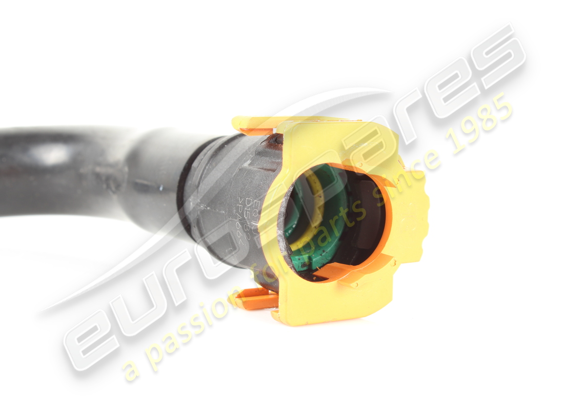 TUYAU PRÉFORMÉ D'OCCASION FERRARI. NUMÉRO DE PIÈCE 742021 (2) tuyau préformé d'occasion ferrari. numéro de pièce 742021 (2)