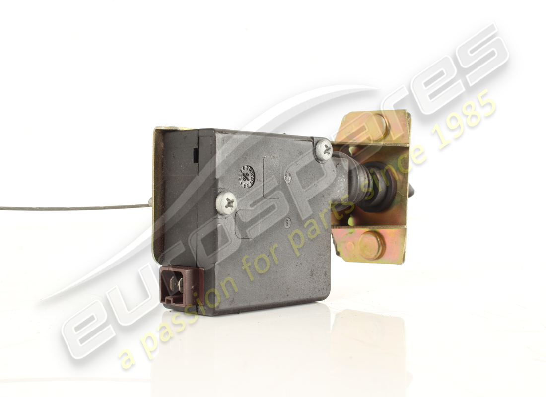 utilisé ferrari actionneur de porte de carburant. numéro de pièce 63713800 (3)