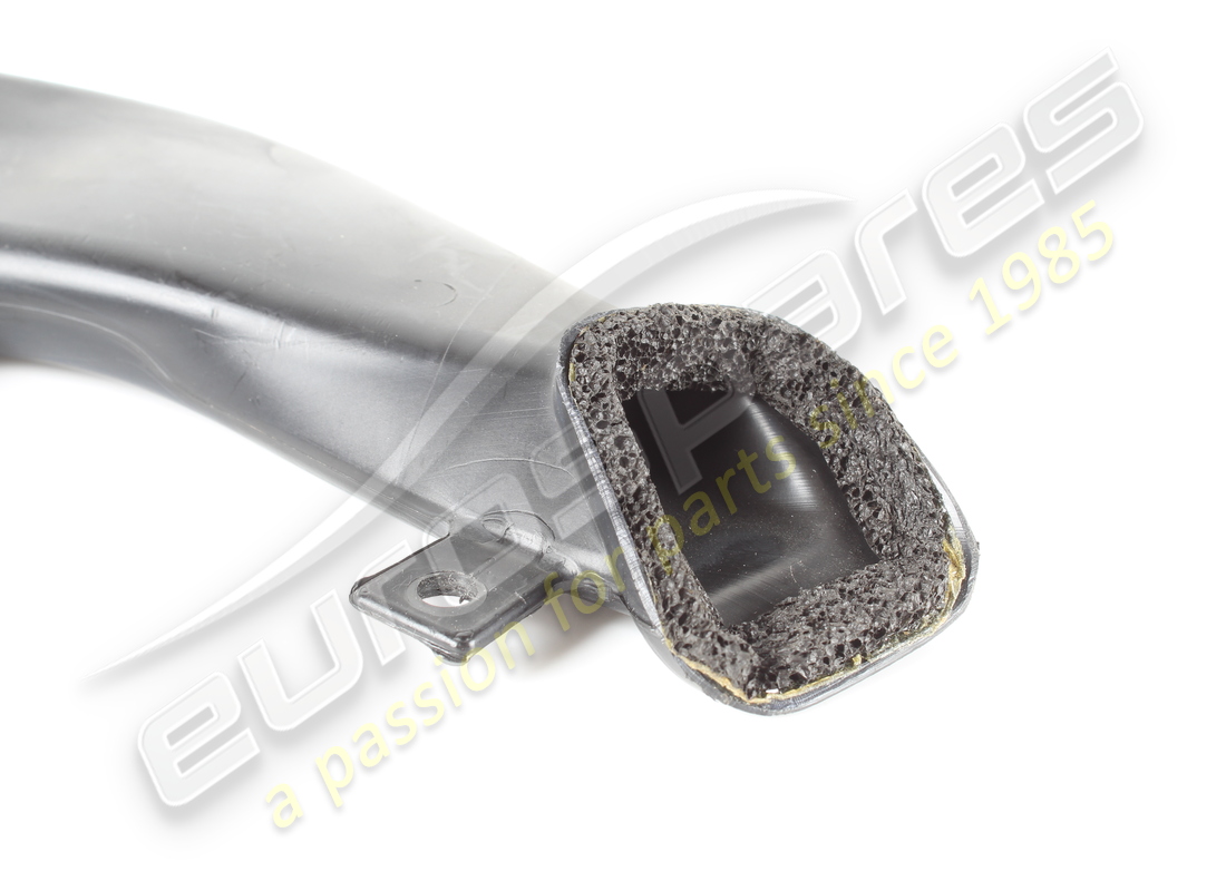 conduit d'air antibuée rh d'occasion ferrari. numéro de pièce 88601600 (2)