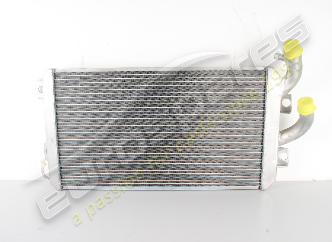nouveau radiateur eurospares. numéro de pièce 470121253g (1)