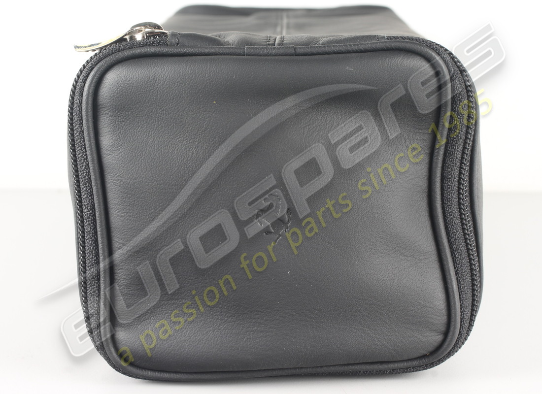 nouveau portefeuille ferrari.. numéro de pièce 198190 (2)