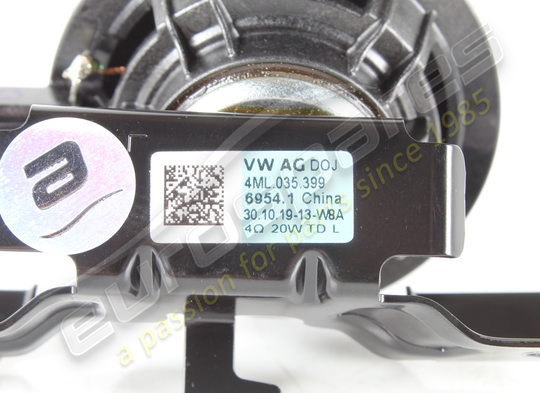 UTILISÉ LAMBORGHINI HAUT-PARLEUR. NUMÉRO DE PIÈCE 4ML035399A (5) utilisé lamborghini haut-parleur. numéro de pièce 4ml035399a (5)