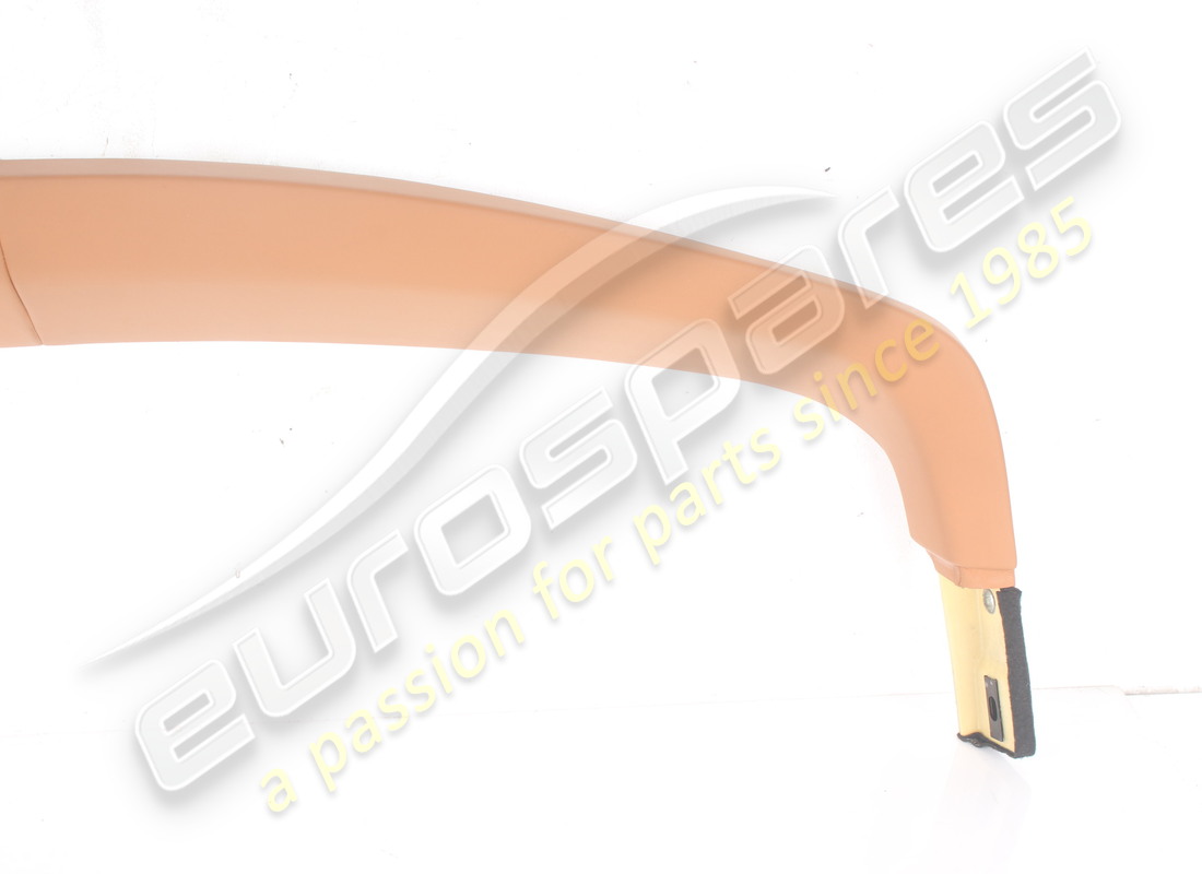 UTILISÉ FERRARI GARNITURE SUPÉRIEURE DE HAYON. NUMÉRO DE PIÈCE 799000 (3) utilisé ferrari garniture supérieure de hayon. numéro de pièce 799000 (3)