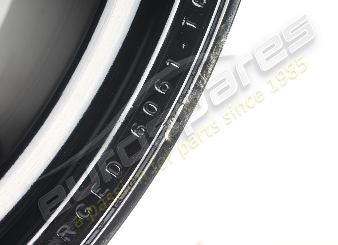roue arrière lamborghini reconditionnée. numéro de pièce 470601017bj (5)