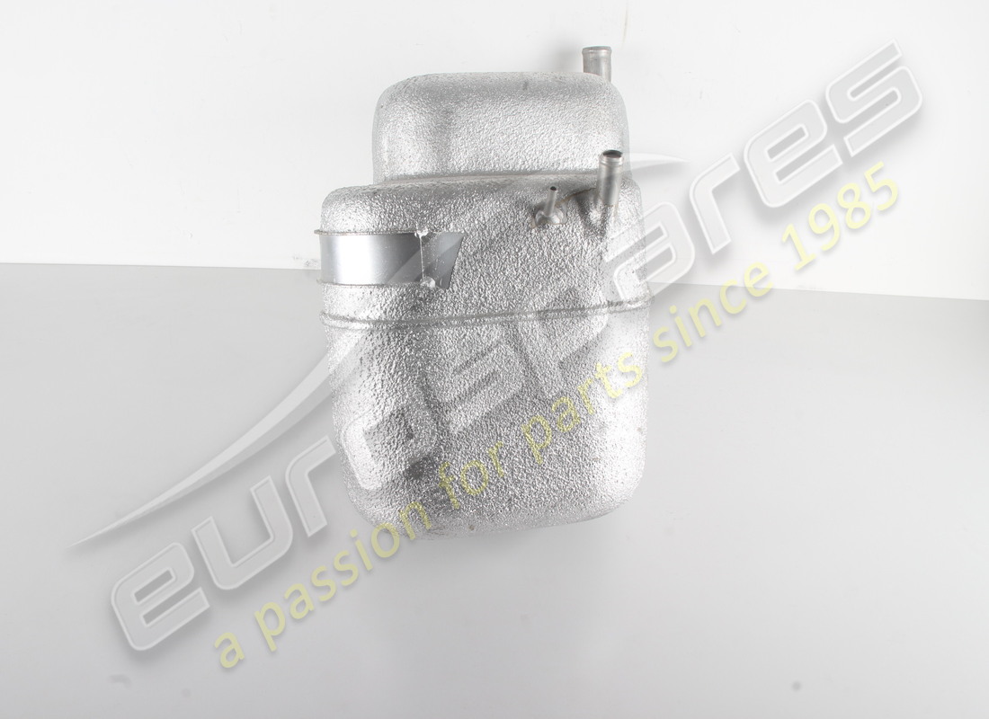 nouveau (autre) ferrari réservoir de carburant droit. numéro de pièce 106257 (4)