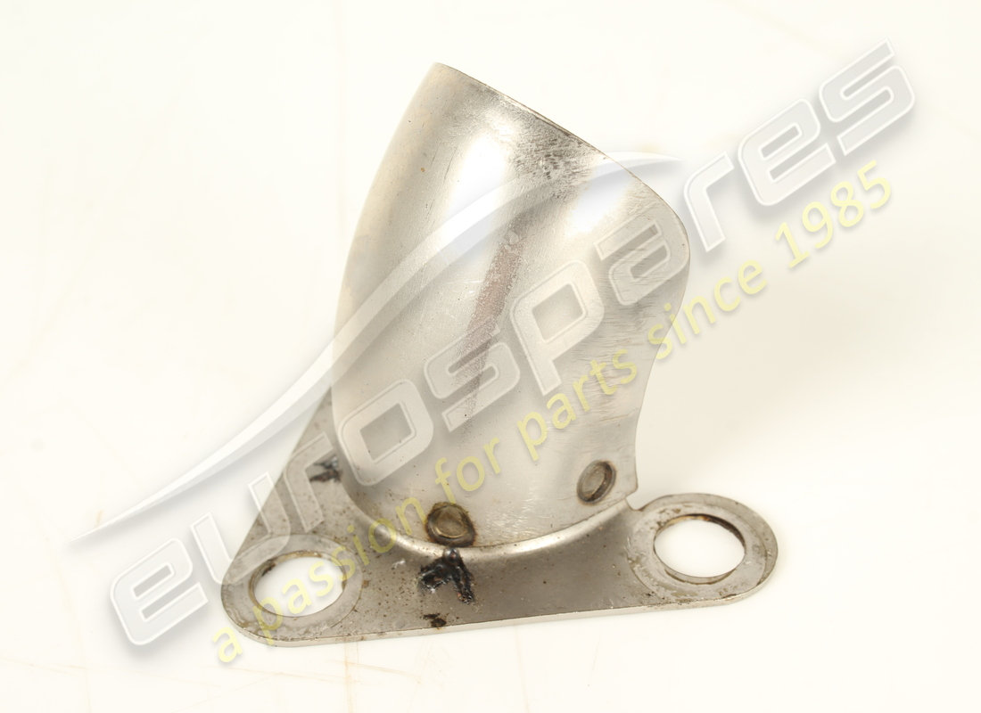 utilisé ferrari bouclier. numéro de pièce 277001 (2)